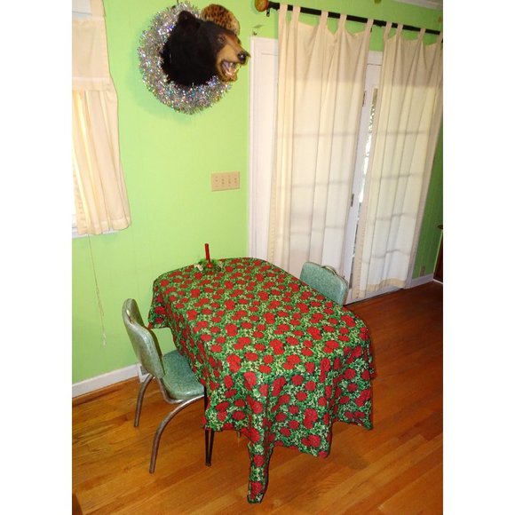Vintage Red & Green Christmas Poinsettia Tablecloth mcm retro kitsch holiday - Picture 2 of 10